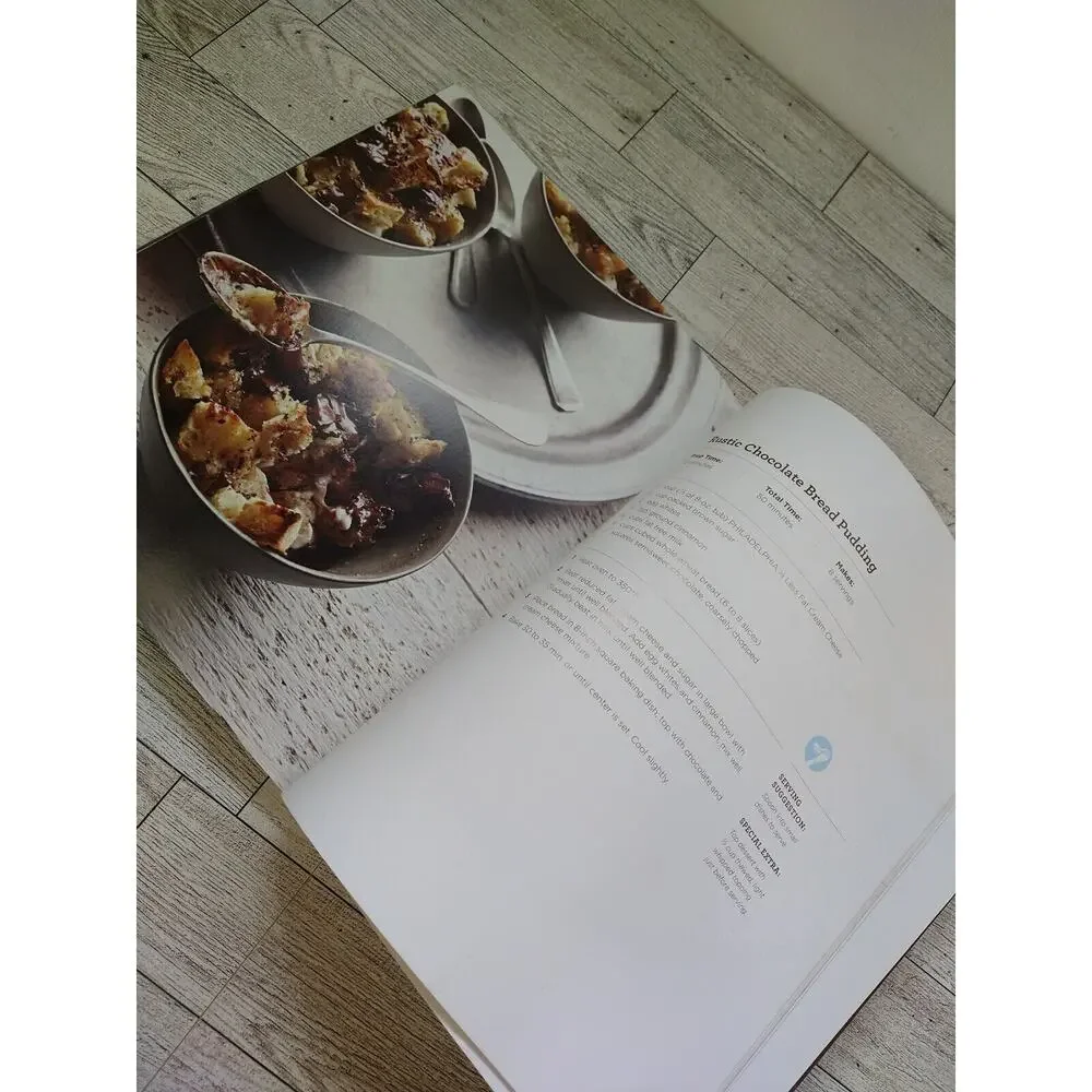 Cooking with Pheeling Philadelphia Cream Cheese Kraft - 2011 Paperback Cookbook